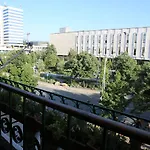 아파트 A Flower In *