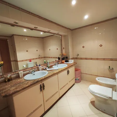 A Flower In Apartman *